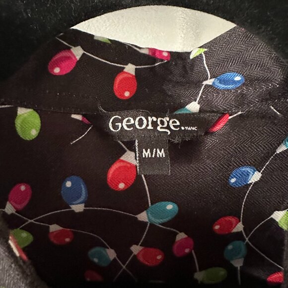 George Long-Sleeve Button Down Holiday Shirt (Men's Medium) - Picture 2 of 5